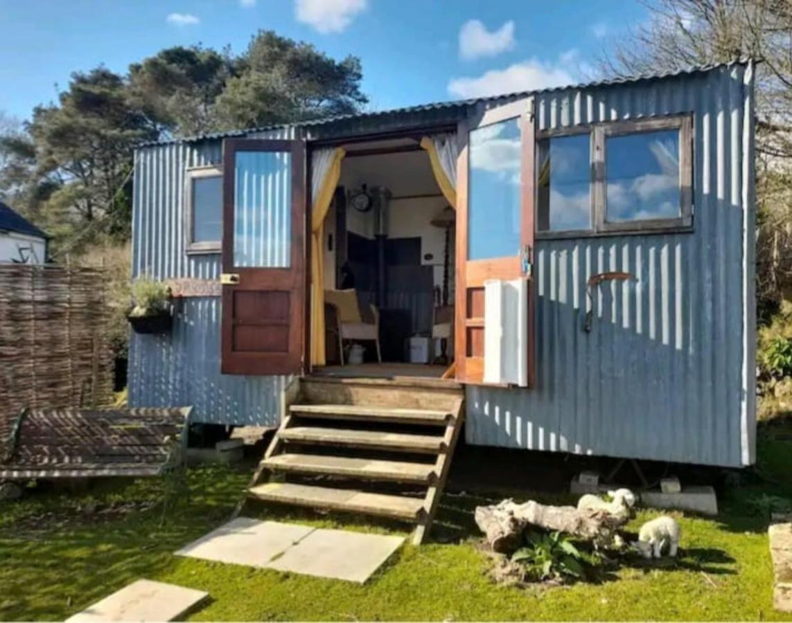 Treguth Glamping Unique Experience - Themed Huts Hotel Saint Day Eksteriør billede