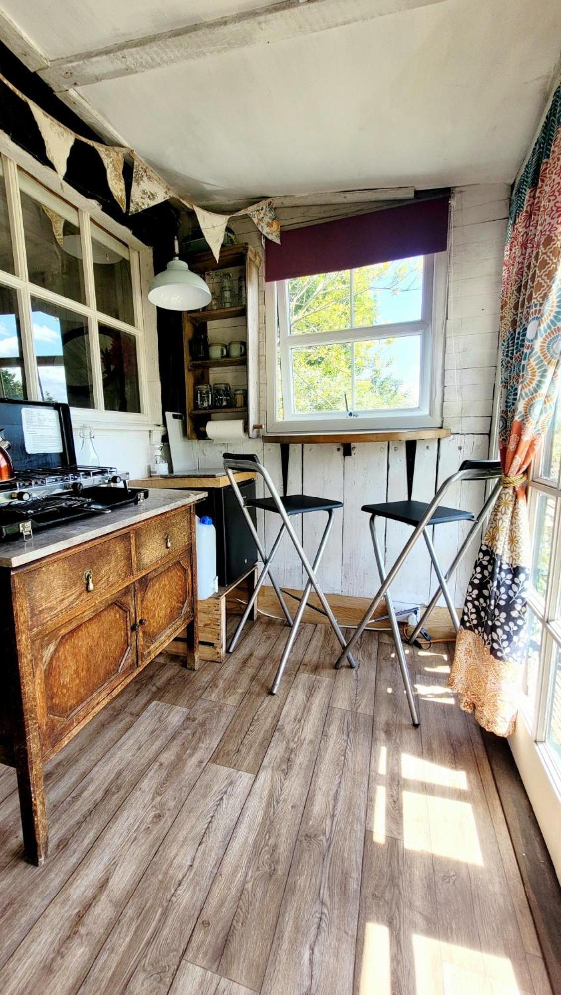 Treguth Glamping Unique Experience - Themed Huts Hotel Saint Day Eksteriør billede