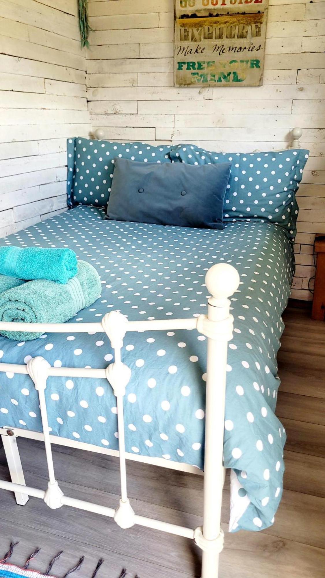Treguth Glamping Unique Experience - Themed Huts Hotel Saint Day Eksteriør billede