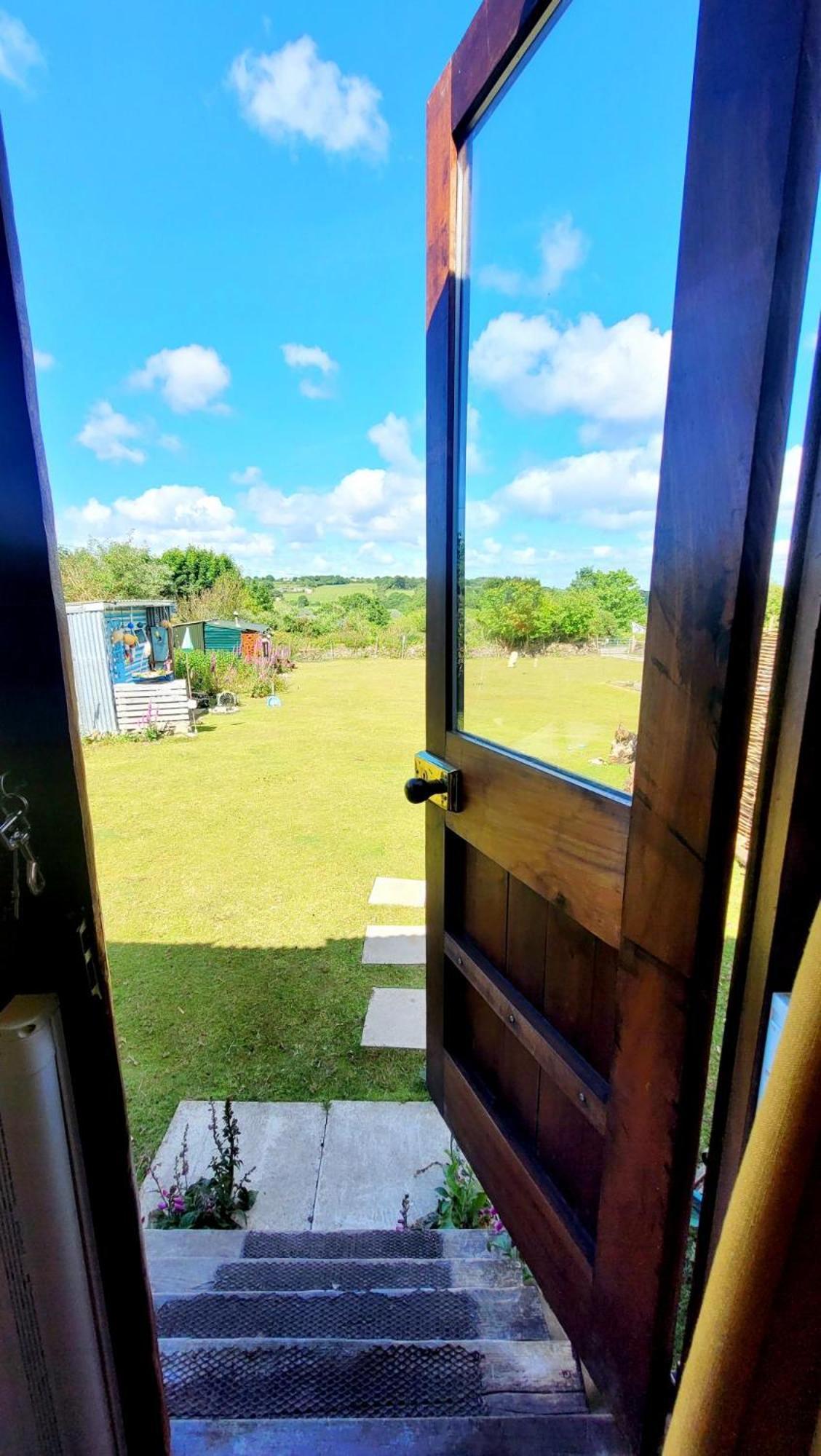 Treguth Glamping Unique Experience - Themed Huts Hotel Saint Day Eksteriør billede